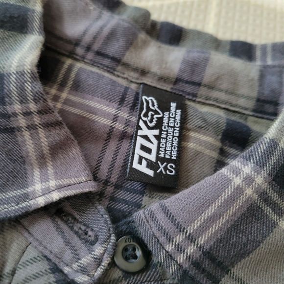 Fox Green plaid button down - Picture 2 of 4